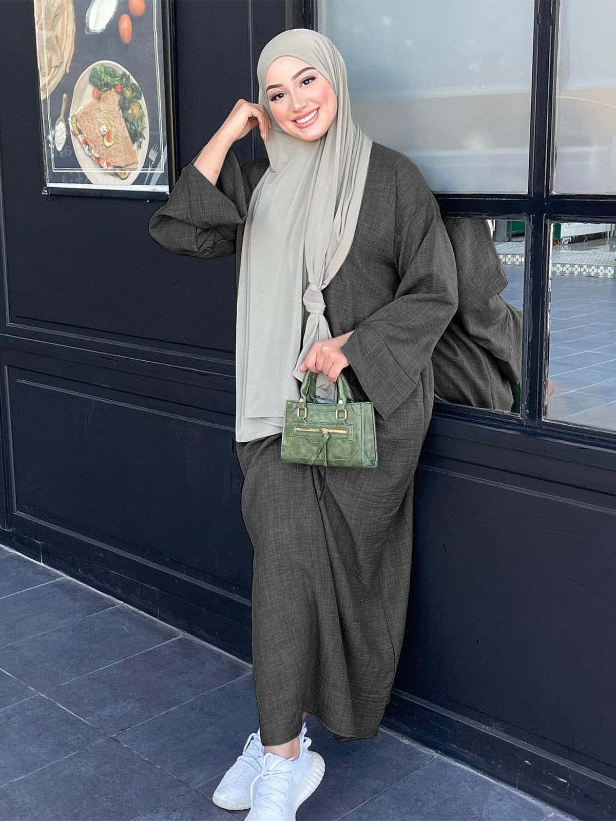 Solid-colored casual dress gown