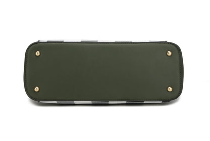540830411